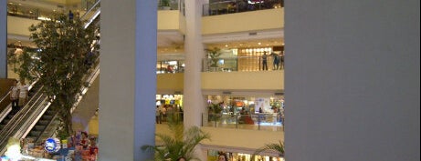 Shangri-La Plaza is one of Mabuhay Pilipinas (Metro Manila).