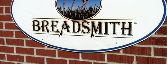 Breadsmith is one of Tempat yang Disukai Staci.