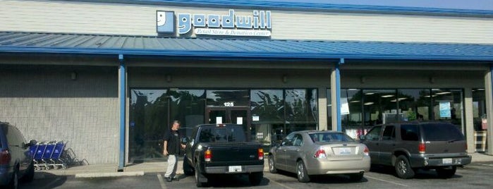 Goodwill Retail Store is one of JB’s Liked Places.