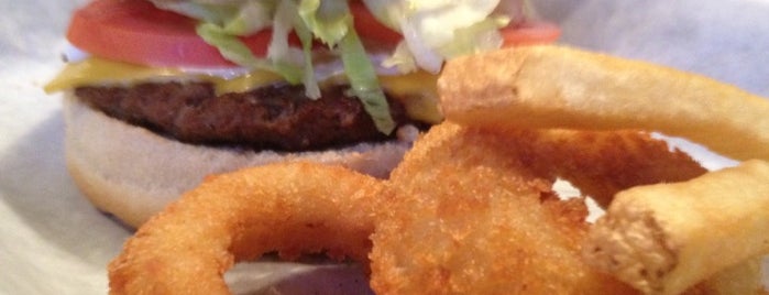 Gazeebo Burgers & More is one of * Gr8 Burgers—Juicy 1s In The Dallas/Ft Worth Area.