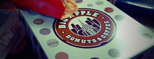 Big Apple Donuts & Coffee is one of @Sarawak, Malaysia.