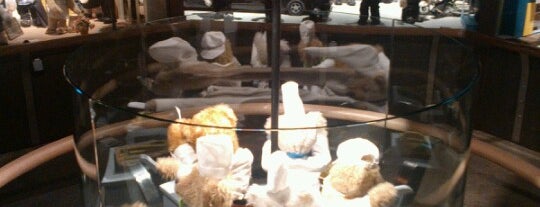 Teddy Bear Museum is one of my favorite places ♥.