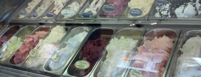 Viadolce Gelato is one of 😳Terrill's Saved Places.