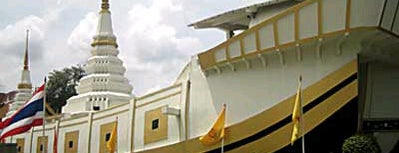Wat Yannawa is one of ไหว้พระ.