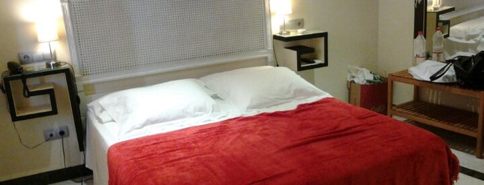 Hotel Conde de Cardenas, 9 is one of Donde comer y dormir en cordoba.