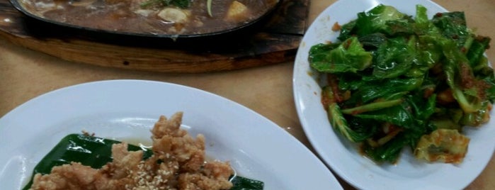 旺角 Seafood Restaurant is one of Sungai Petani.