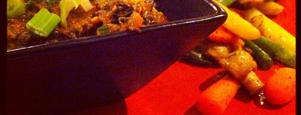 Sizzling Tandoor Indian Restaurant is one of Eric 黄先魁 님이 저장한 장소.