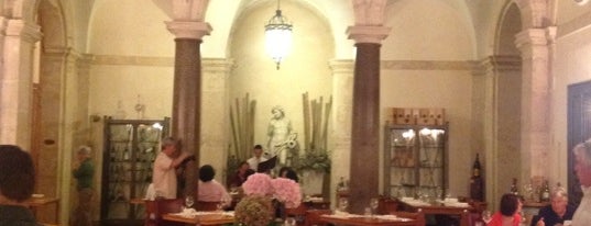 Casa Bleve is one of Roma - a must! = Peter's Fav's.
