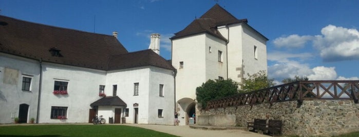 Nové Hrady Castle is one of České hrady a zámky.