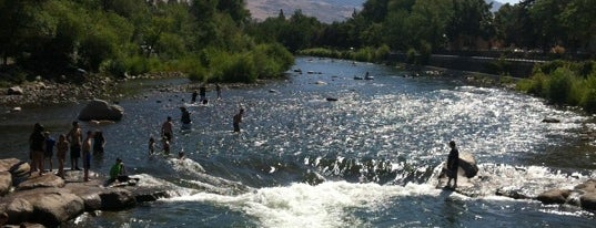 Truckee River is one of Great places for paddling in the city.