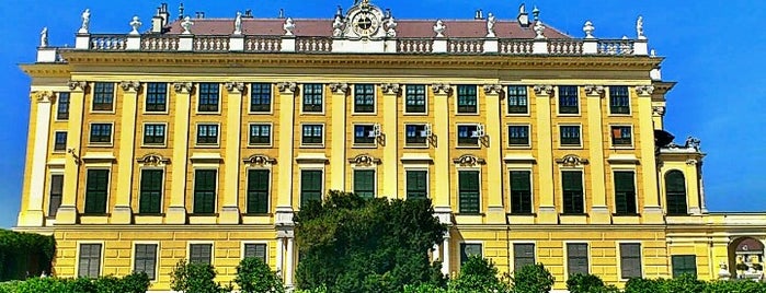 Schloss Schönbrunn is one of Top of the Top.