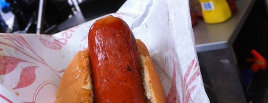 Big Apple Hot Dogs is one of London Cheap Eats.