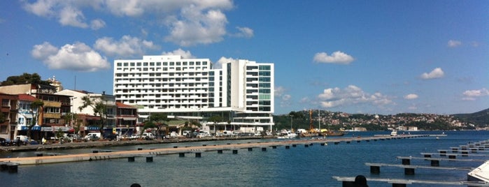 Tarabya Meydanı is one of İstanbul.