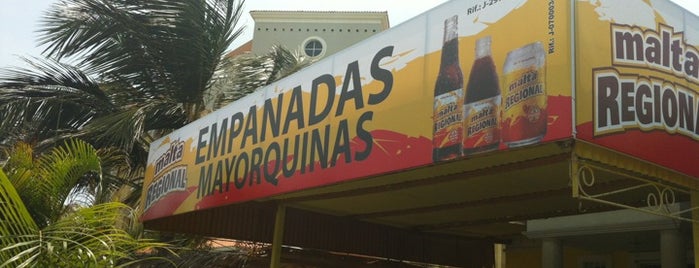 Empanadas Mayorquinas is one of Massiel 님이 좋아한 장소.