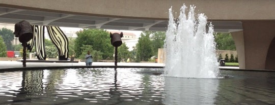 Hirshhorn Museum and Sculpture Garden is one of Summer in DC.