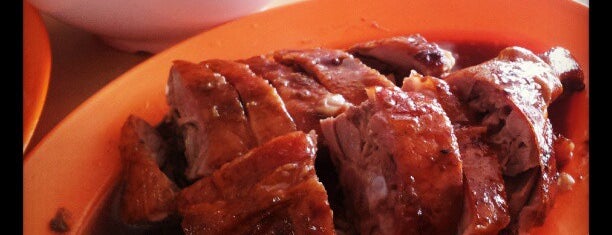 Tan Kee Roast Duck (陳記燒鴨專賣店) is one of Lugares favoritos de Melvin.
