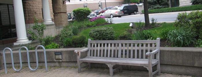Hyland Hall (University of Scranton) is one of Take a Seat: Benches on Campus.