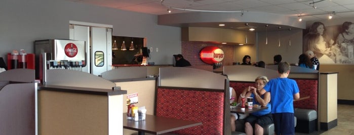 Smashburger is one of Franco’s Liked Places.