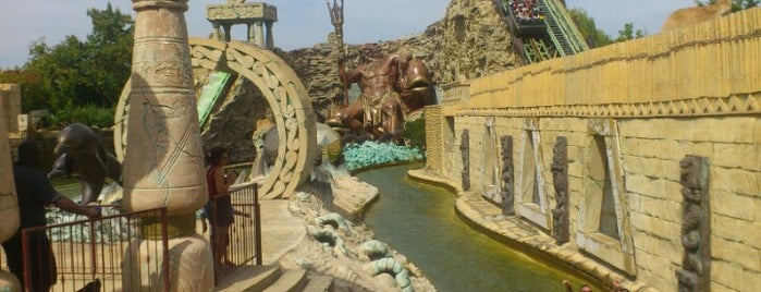 Gardaland is one of adyglio : понравившиеся места.