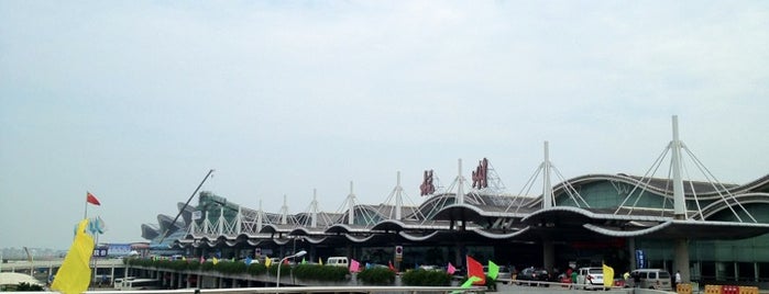 Hangzhou Xiaoshan International Airport (HGH) is one of Lugares favoritos de Shank.