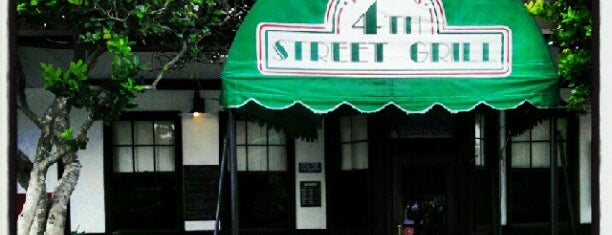 Harvey's 4th Street Grill is one of Tempat yang Disimpan Jeremy.