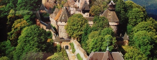 Château du Haut-Koenigsbourg is one of xmas villages.