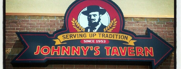 Johnny's Tavern is one of Orte, die Beth gefallen.