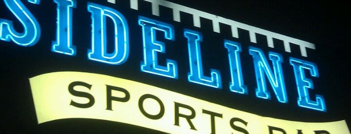 Sideline Sports Bar is one of Greg'in Beğendiği Mekanlar.