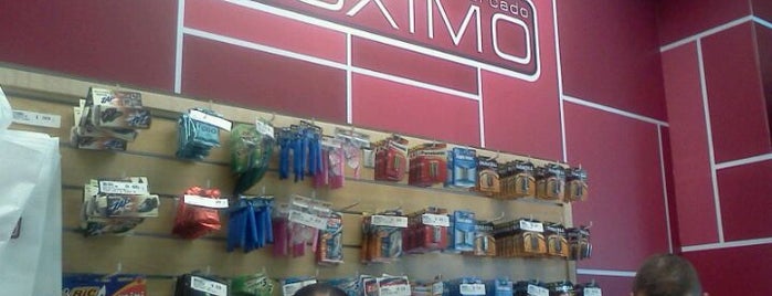 Próximo Minimercado is one of Favoritos.