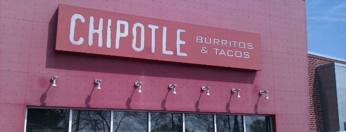 Chipotle Mexican Grill is one of Orte, die David gefallen.