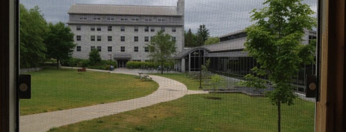 Milliken Hall is one of Middlebury Dorms.
