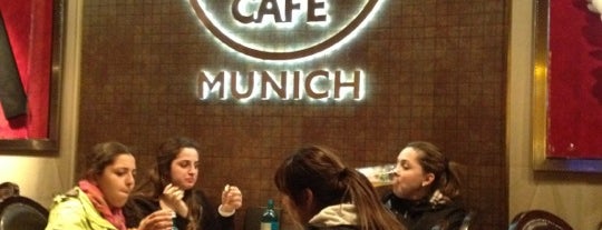 Hard Rock Cafe Munich is one of München Todo List.