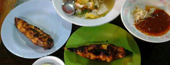 Depot Kalimantan Bamara is one of Surabaya Culinary.