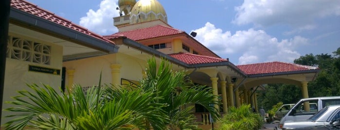 Masjid Bukit Rang is one of Masjid & Surau, MY #3.