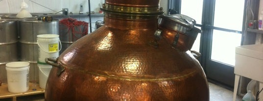 Limestone Branch Distillery is one of Bourbon Trail.