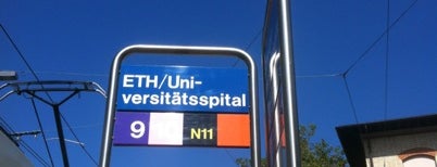 VBZ ETH/Universitätsspital is one of Lucia'nın Kaydettiği Mekanlar.