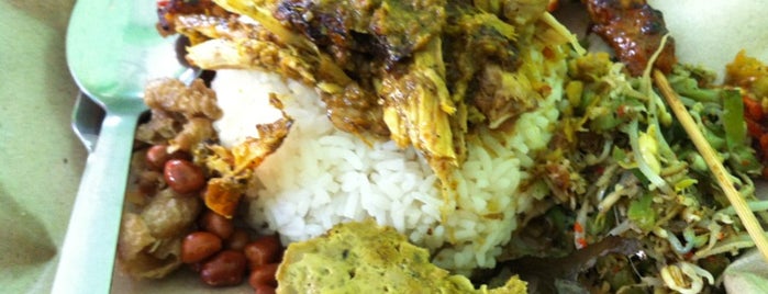 Nasi Campur Ayam Betutu is one of Bali Authentic Culinary.