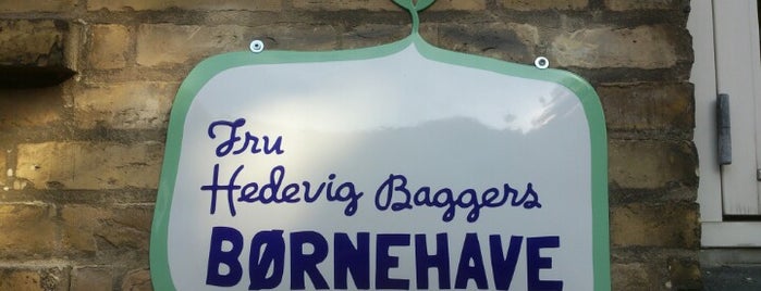 Fru Hedevig Baggers børnehave is one of Tempat yang Disimpan Jens Kaaber.