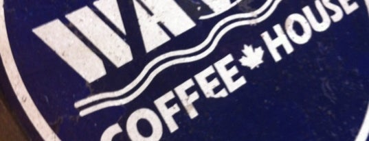 Waves Coffee House is one of Lugares favoritos de John.