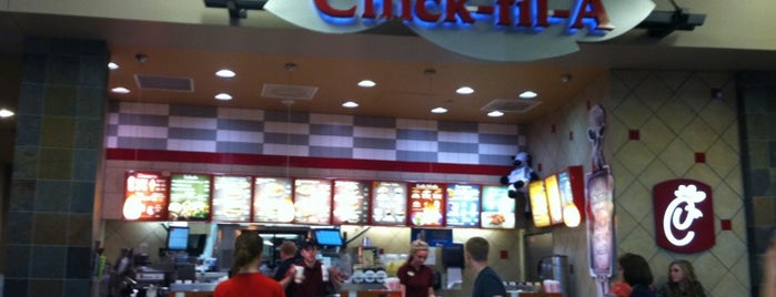Chick-fil-A is one of Lugares guardados de Nathan.