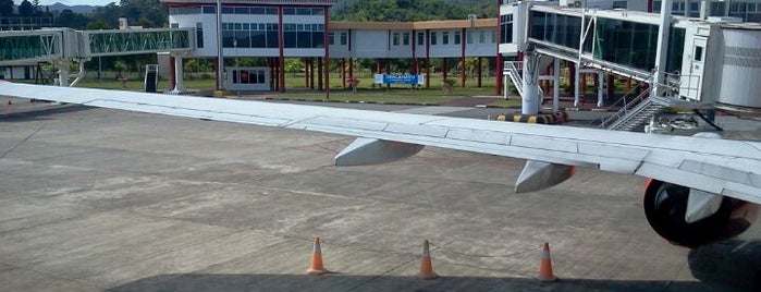Pattimura International Airport (AMQ) is one of Airports in East Indonesia.