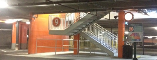 Atlantic Station Parking Garage is one of Locais curtidos por Chia.