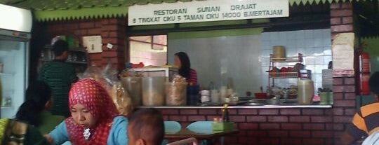 Restoran Sunan Drajat is one of Jalan Jalan Cari Makan.