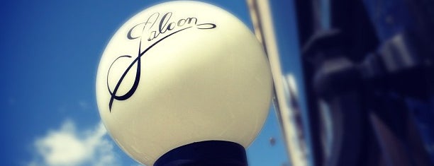 Saloon is one of Posti che sono piaciuti a Jennifer.