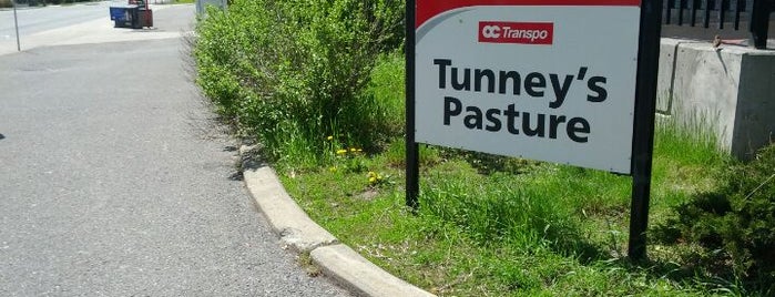 Tunney's Pasture Station is one of Ottawa Transitway.