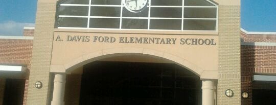 Ford Elementary School is one of Regulars.