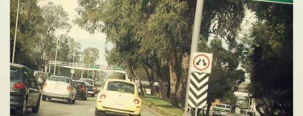 Av. División del Norte is one of Lieux qui ont plu à Rodrigo.