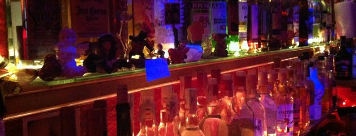 Sugar Bar is one of สถานที่ที่บันทึกไว้ของ Fabio.