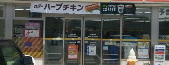 ミニストップ 亀岡運動公園前店 is one of コンビニ.