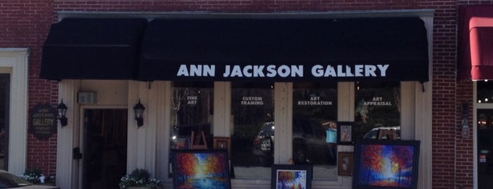 Ann Jackson Gallery is one of Tempat yang Disukai Todd.